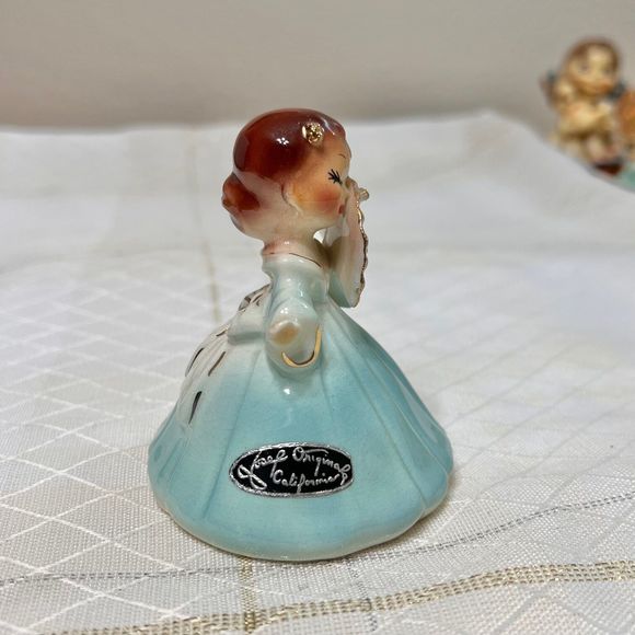 Josef Originals SECRET PAL Porcelain Ceramic Girl Figurine, Vintage Figurines - Picture 4 of 9